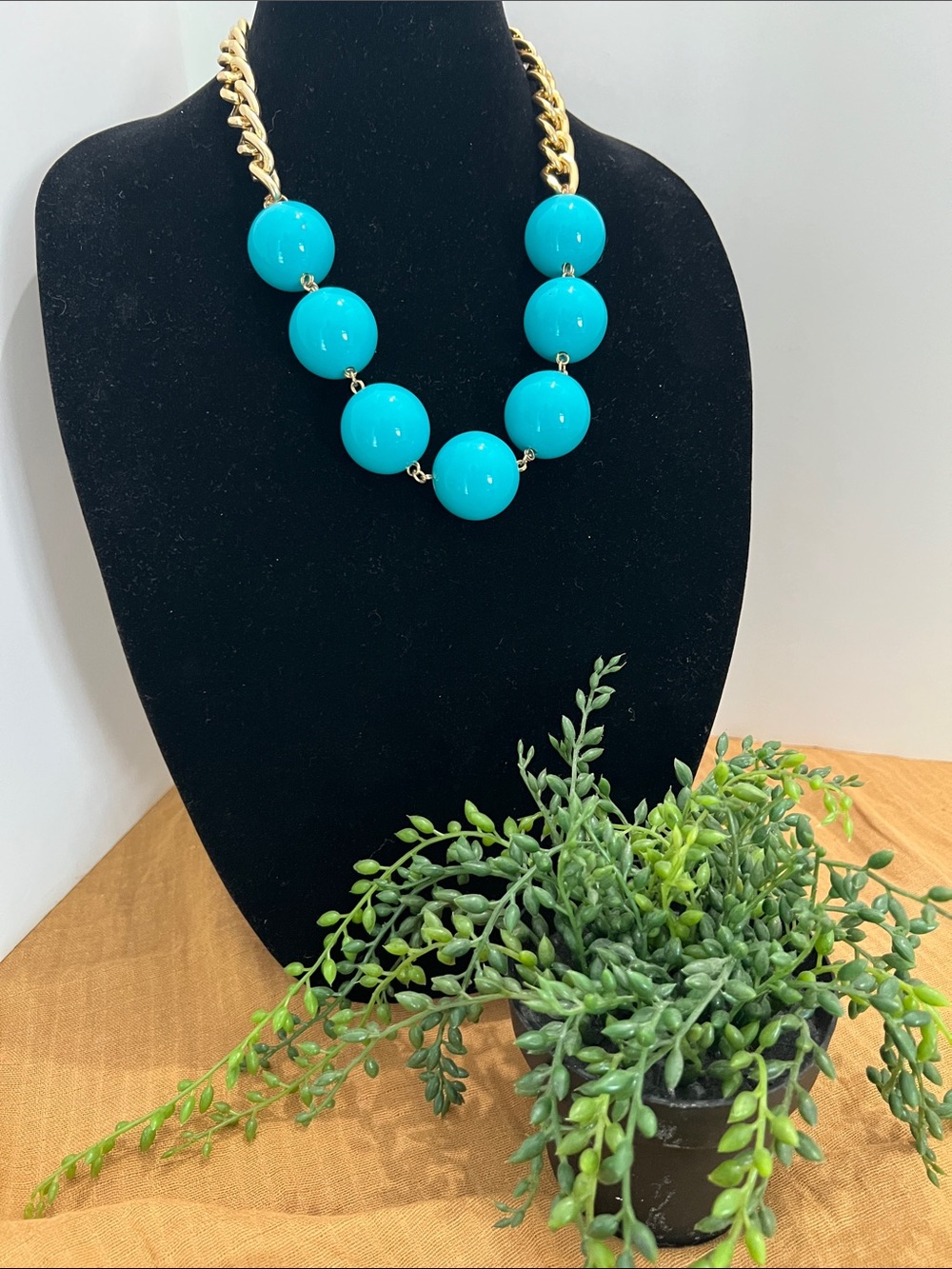 Turquoise Chunky Ball Statement Bead Necklace - Gold Chain NWT